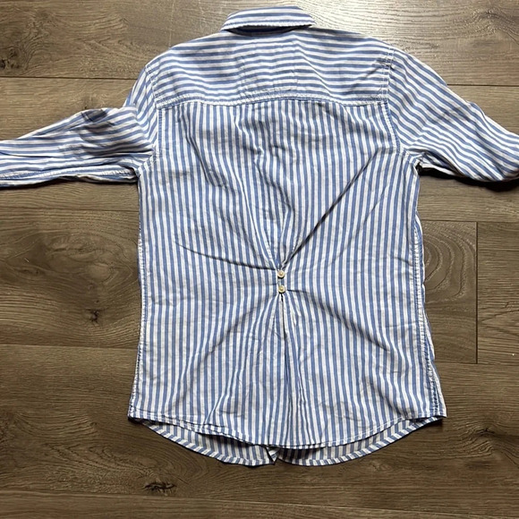 Hollister button down shirt - Picture 4 of 4